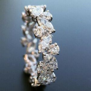 NEW 925 Sterling Silver Gorgeous Band Ring